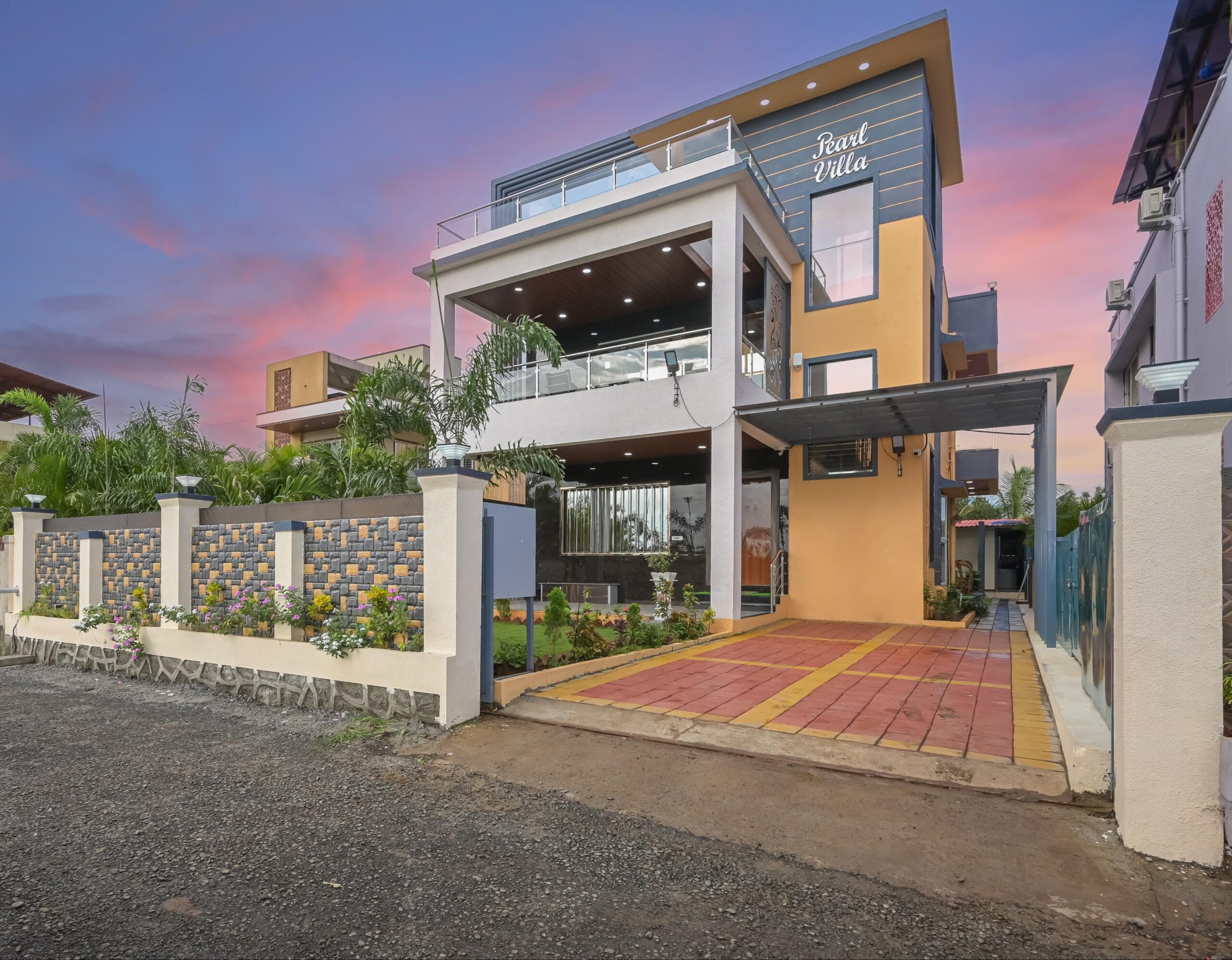 Pearl Villa – Luxury 4BHK Private Pool Villa for Group Stay