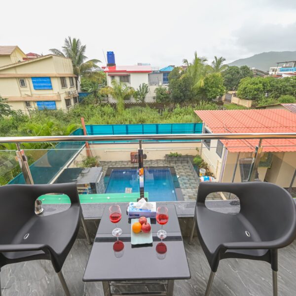 Villa exterior in Pawna surrounded by nature